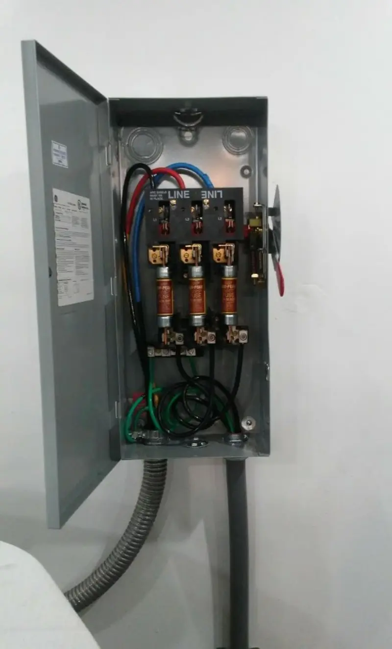 Three-phase disconnect switch installed for Smoke Detector Installation in Hoover